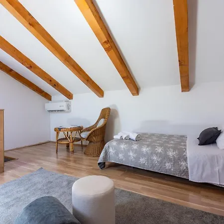 House Nevenka Medulin